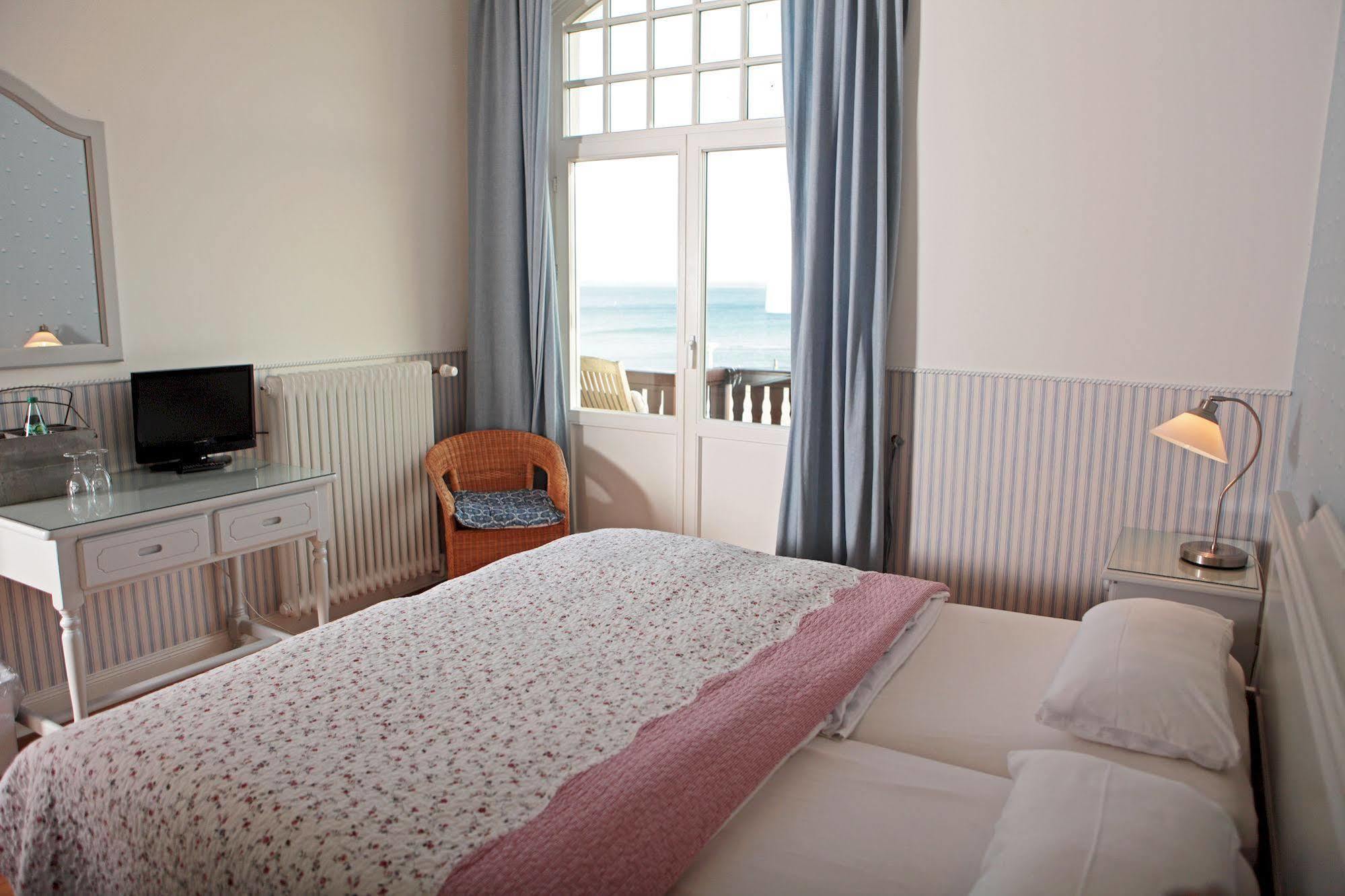 Strandperle Lieblingsplatz Hotel リューベック エクステリア 写真